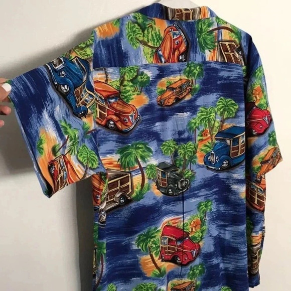 Pineapple Connection Men's Blue Hawaiian Shirt - Picture 3 of 4